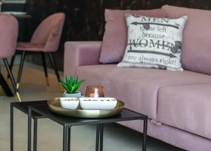 Deluxe Cosmopolit Apartamento *