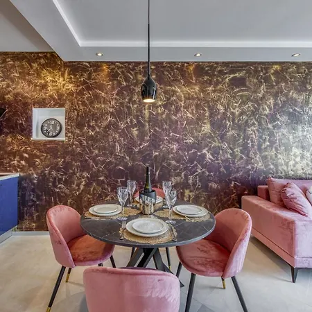 Apartment Deluxe Cosmopolit