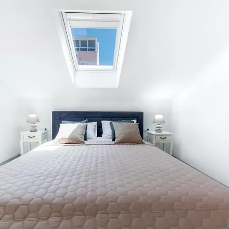 Deluxe Cosmopolit Apartment *