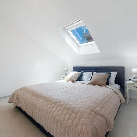 Apartment Deluxe Cosmopolit Cavtat