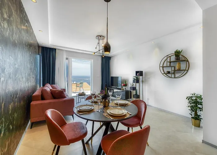 Deluxe Cosmopolit Apartament *